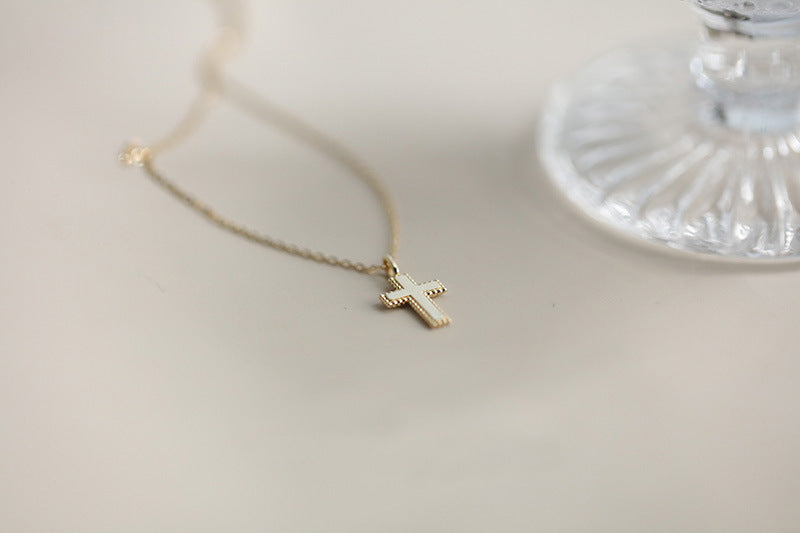 Graceful Cross Pendant Necklace*