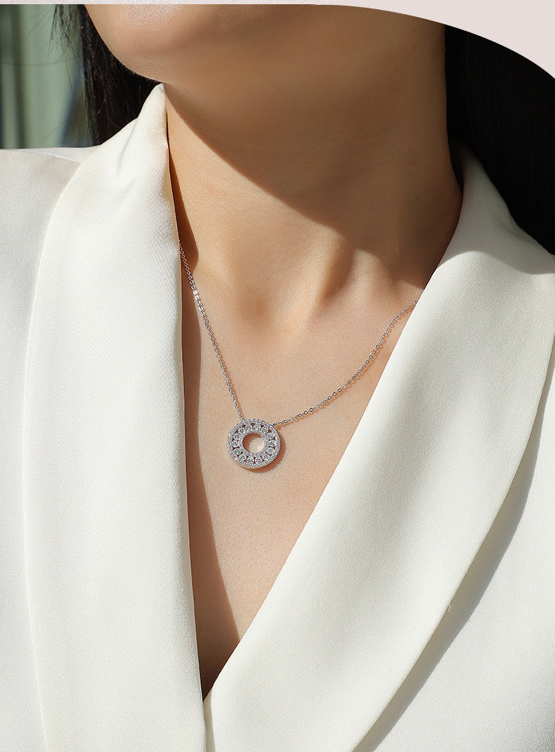 Preorder: Moissanite Circle Pendant Necklace