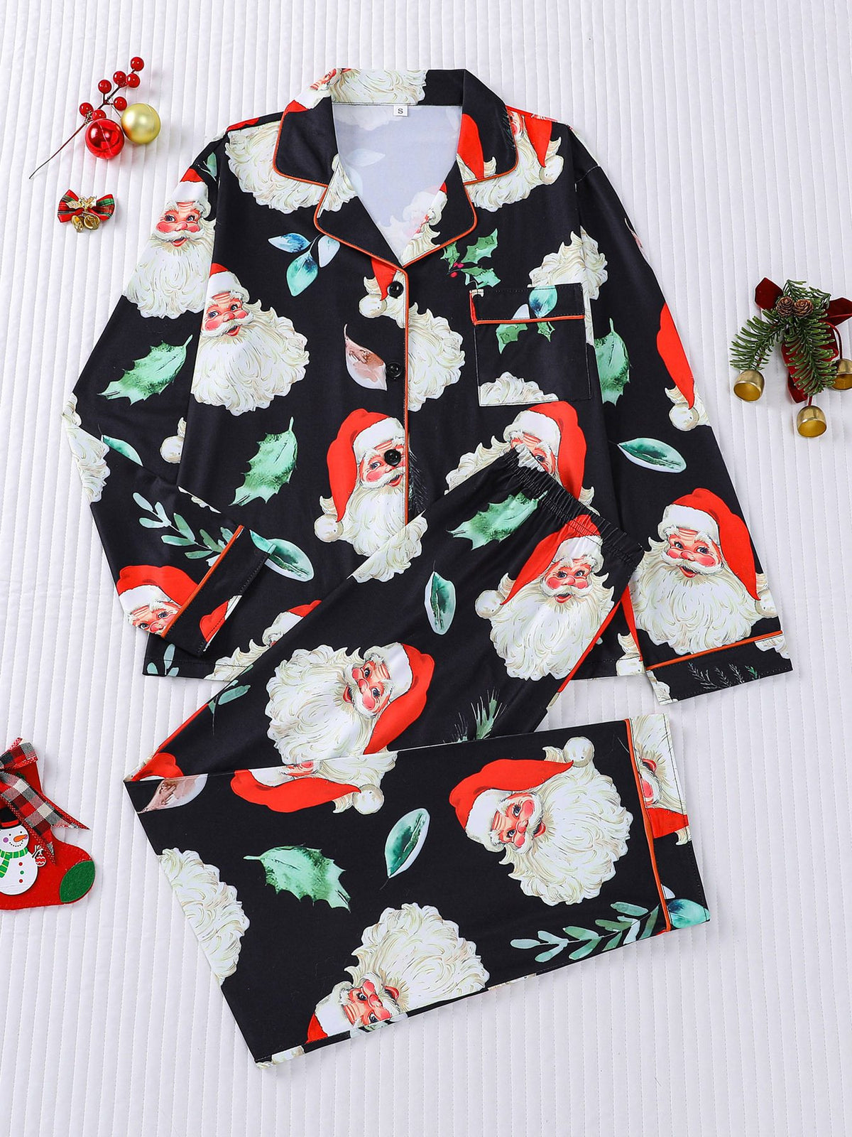 Cozy Women’s Christmas Pajama Set