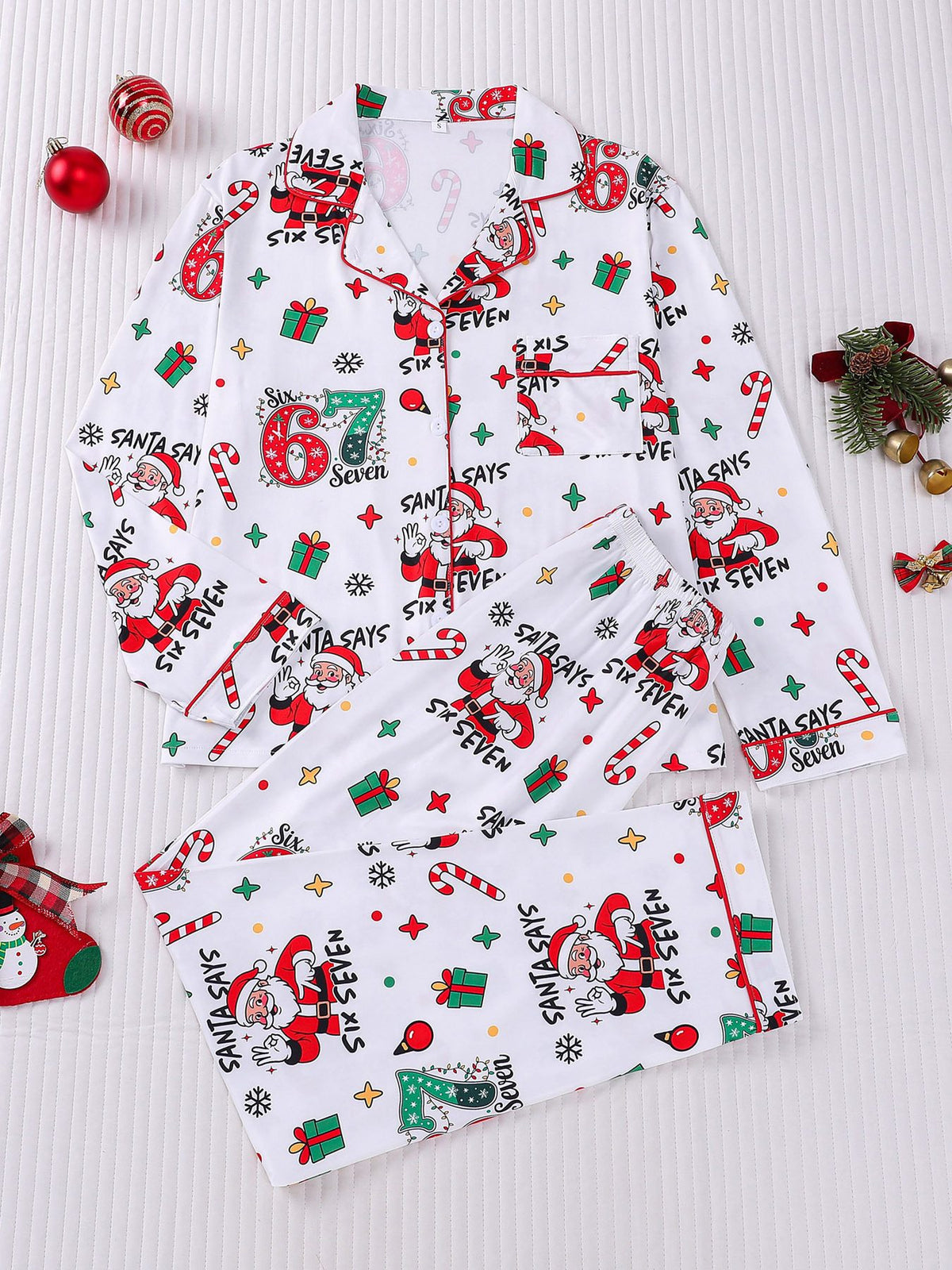 Cozy Women’s Christmas Pajama Set