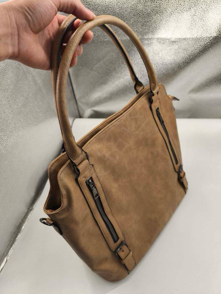 Everyday Luxe Multi-Pocket Shoulder Bag
