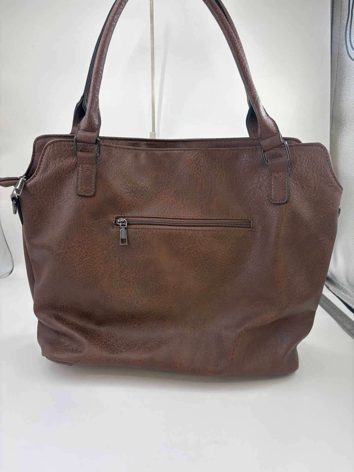 Everyday Luxe Multi-Pocket Shoulder Bag